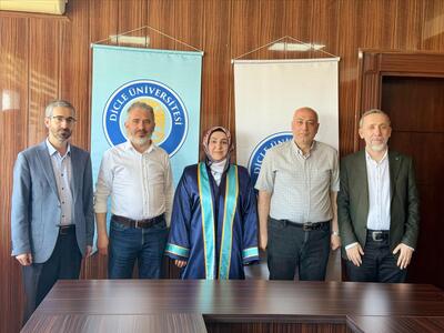 fakultemiz-islam-hukuku-anabilim-dali-arastirma-gorevlisi-gulizar-artuc-doktorasini-basari-ile-tamam