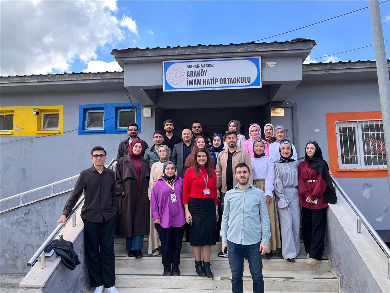 fakultemiz-ogrencileri-kardes-okullarini-23-nisan-ulusal-egemenlik-ve-cocuk-bayrami-vesilesiyle-ziya