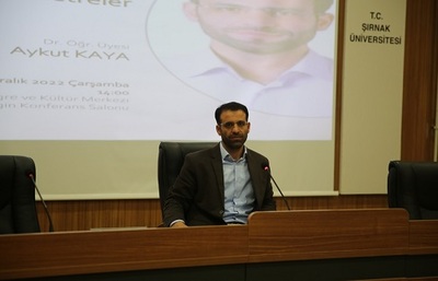 Fakültemiz Tarafından “Müslüman Kimliğin İnşasında Ana Parametreler” adlı seminer düzenlendi.