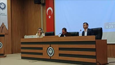 fakultemiz-temel-islam-bilimleri-ile-felsefe-ve-din-bilimlerini-bulusturan-bir-etkinlige-imza-atti