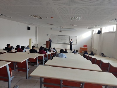 Fakültemizin 2021-2022 Eğitim-Öğretim Yılı Güz Döneminde Öğrencilerimize Yönelik Olarak Düzenlediği Arapça Seminerlerin İlki Gerçekleştirildi.