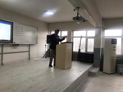 Öğretim Üyelerimizden Doç. Dr. Ahmet ÖZDEMİR Silopi Senan İdin Anadolu Lisesi Öğrencilerine Bir Konferans Verdi