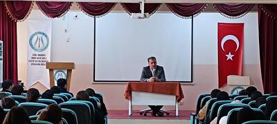 ogretim-uyemiz-prof-dr-nurullah-agitoglu-cizre-aihlde-ogrencilerle-bir-araya-geldi